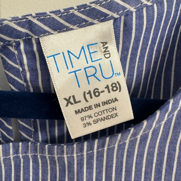 Time and Tru NWT XL Blue and White Striped Tank Top - Picture 2 of 5